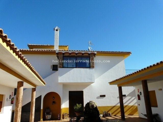 ¡Se vende espectacular hacienda rural en Jaén, Andalucía!