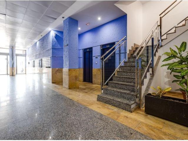 SE VENDE ESTUDIO EN PRIMERA LINEA DE LA PLAYA EN TORREVIEJA ALICANTE