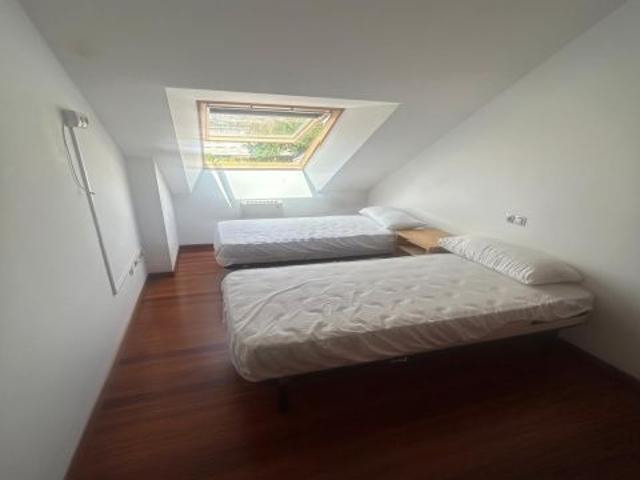 SE VENDE ESTUPENDO ÁTICO DE 3 HABITACIONES EN POBRA DO CARAMIÑAL