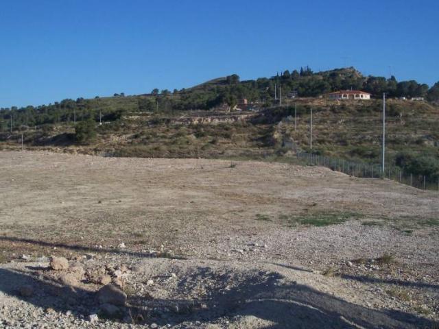 SE VENDE ESTUPENDO TERRENO PARA HACER REALIDAD TU SUEÑO