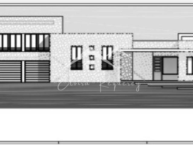 Se vende estructura de hormigón para un chalet de 325 metros
