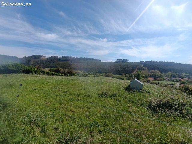 Se vende finca urbana en Cedeira
