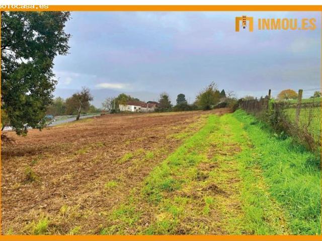SE VENDE FINCA URBANIZABLE EN CELANOVA