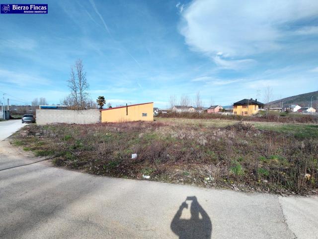 ☀️☀️SE VENDE FINCA EN COLUMBRIANOS☀️☀️