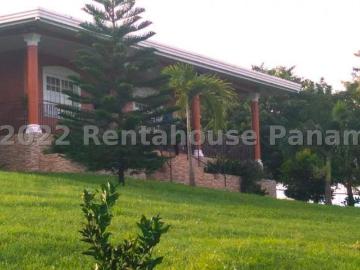Se vende finca en Las Tablas. NMR
