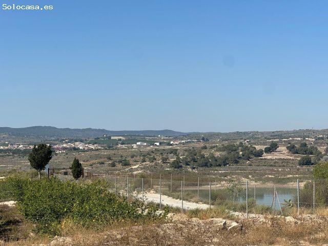 SE VENDE FINCA RUSTICA CON CASA EN EL PANTANO DE LA PEDRERA