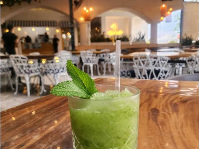 Se vende Fondo de Comercio Restaurant MARE MARES