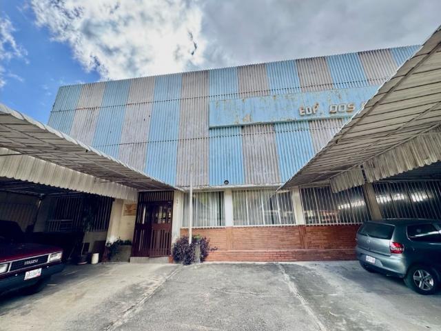 Se vende galpon industrial 3.000m2 Baruta