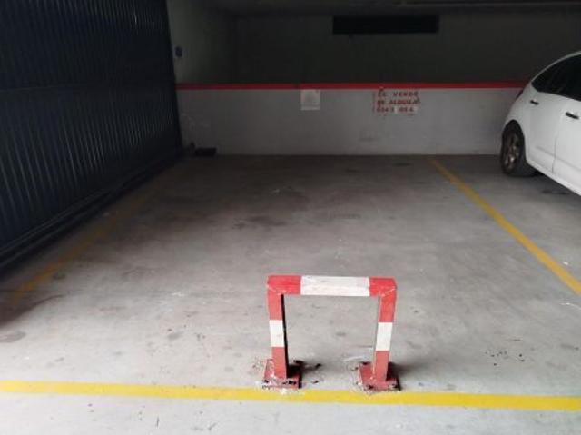 SE VENDE GARAJE EN LO ALTO DE CALLE TAMADABA