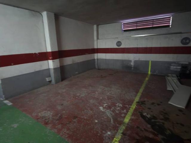 Se vende garaje en Valdefierro