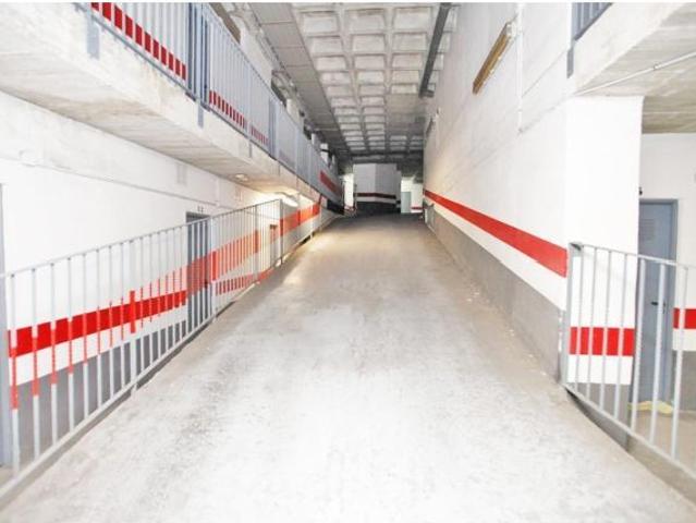 SE VENDE GARAJE SUBTERRÁNEO EN ATALAYAS 2
