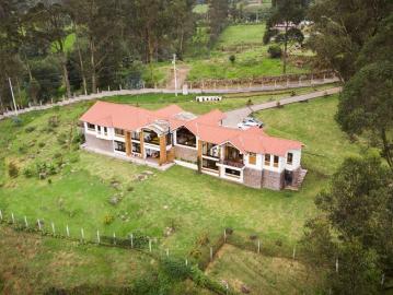 Se Vende Hacienda en la Montaña en San Antonio