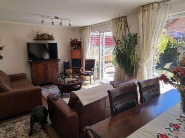 Se vende hermosa casa 2p torreones en concepcion