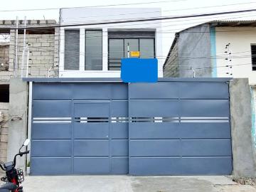 Se vende hermosa casa con acabados de primera a pocas cuadras del malecón de Salinas, sector de alta Plusvalia