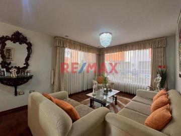 Se Vende Hermosa Casa De Cuatro Pisos En Condominio San Jose De California
