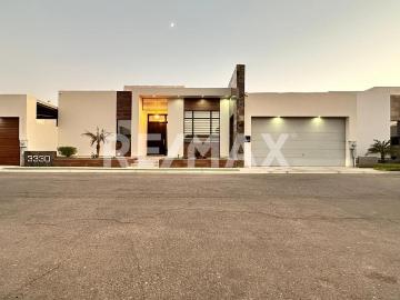 SE VENDE HERMOSA CASA EN AUREA RESIDENCIAL