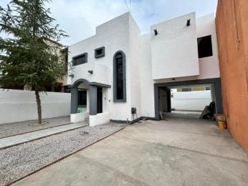 SE VENDE HERMOSA CASA EN FRACC. LOMAS UNIVERSIDAD $3&apos 200,000