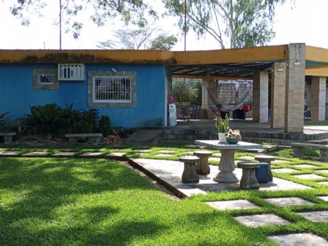 Se Vende Hermosa Casa en Tocuyito Safari Country Club, de 3279m2