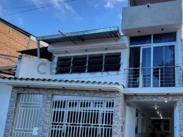 SE VENDE HERMOSA CASA EN TARAPOTO