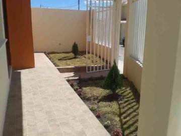 Se Vende Hermosa Casa por Estrenar Urb. Oasis de la Hacienda