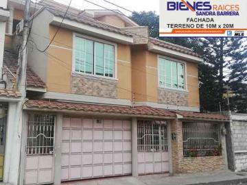 SE VENDE HERMOSA CASA RENTERA DE 7 DEPTOS