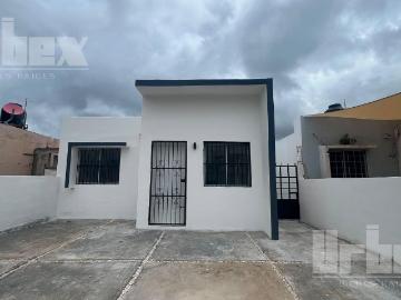 SE VENDE HERMOSA Y AMPLIA CASA EN FRACC. ARBOLEDAS, QUINTA HERMOSA, CAMPECHE