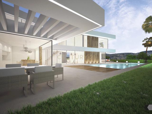 SE VENDE LA MAJESTUOSA VILLA MEDITERRANEA EN BENALMADENA COSTA