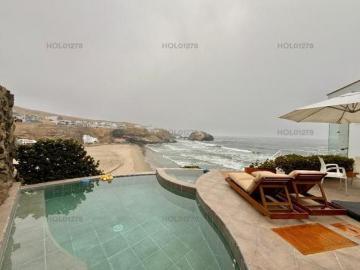 Se vende linda casa en Playa Misterio totalmente equipada y amoblada
