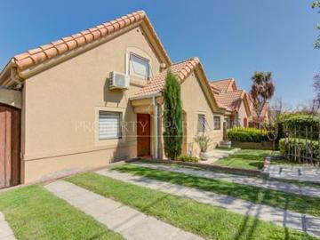 Se vende linda casa en tranquilo sector de La Florida