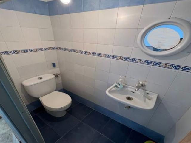 SE VENDE LOCAL