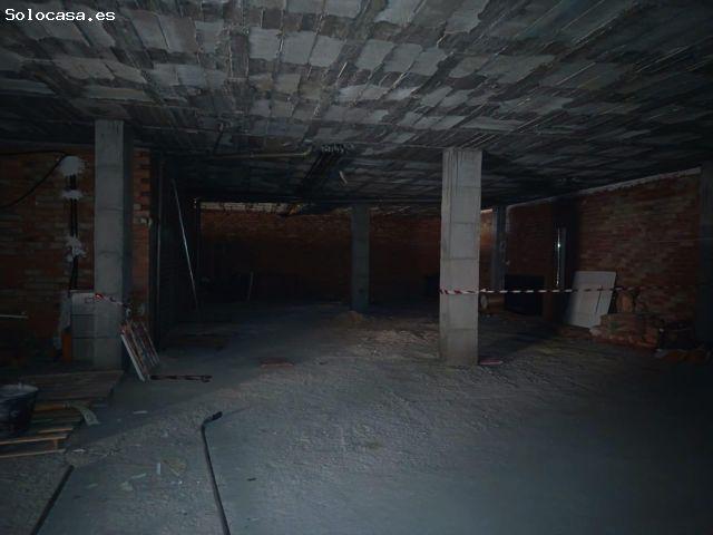 SE VENDE LOCAL A ESTRENAR / CERCA DE HOSPITAL GENERAL / ALTOZANO