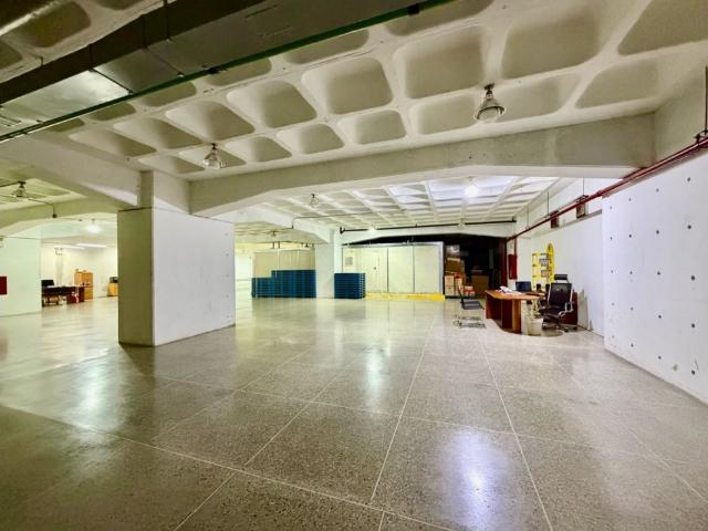Se vende local comercial 800m2 San Martin