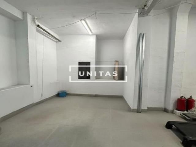 Se vende local Comercial de 130 m2 en Auditorio Campoamor Centro Alicante