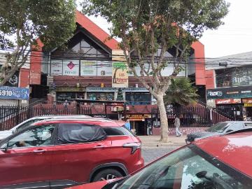 Se vende local comercial en calle quillota