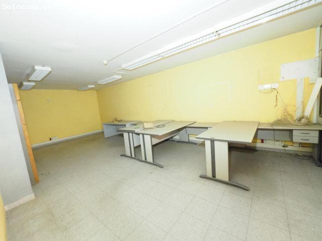 SE VENDE LOCAL COMERCIAL EN RUBI