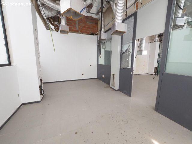 SE VENDE LOCAL COMERCIAL EN TERRASSA, ZONA ESPORTIVA