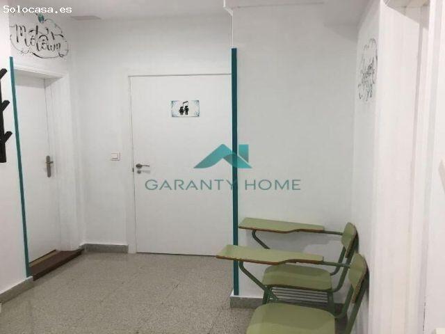 Se vende local comercial en Vitoria