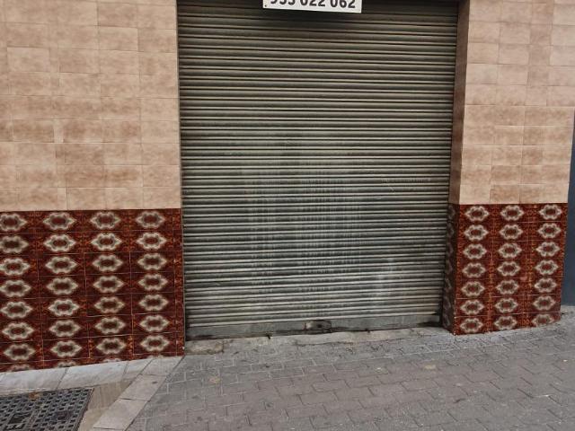 SE VENDE LOCAL COMERCIAL GARAJE EN ZONA PUERTA DE MARTOS