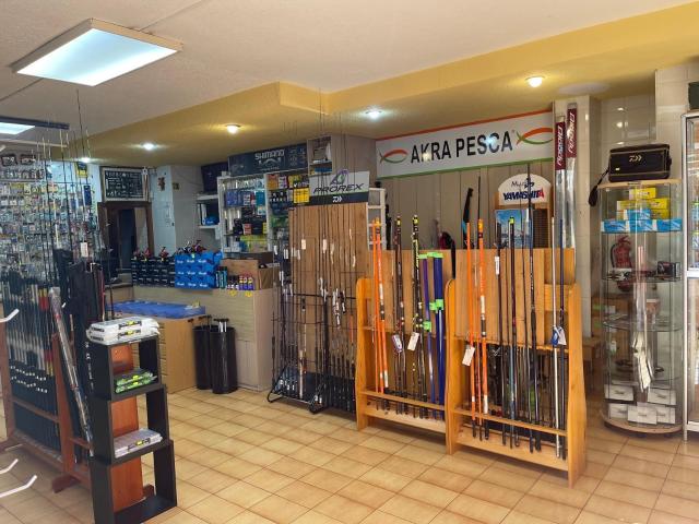 SE VENDE LOCAL COMERCIAL FRENTE HOSPITAL GENERAL