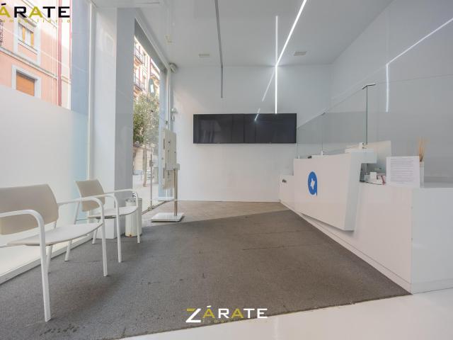 SE VENDE LOCAL EN ZUGASTINOVIA