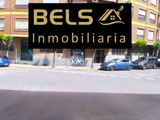 SE VENDE LOCAL EN AVENIDA DE LOS ANDES