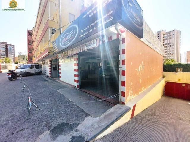 Se Vende local en Benidrom