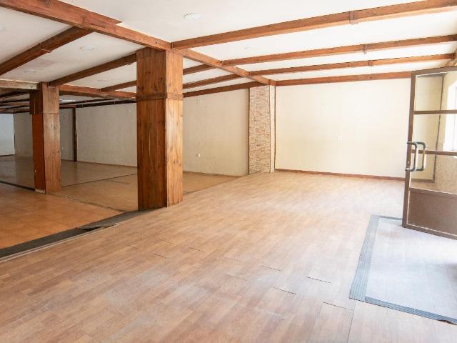 SE VENDE LOCAL EN EL CENTRO DE PUERTO REAL