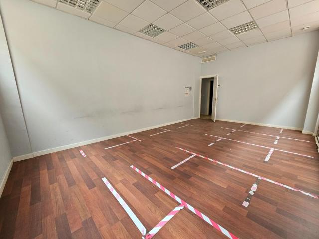 SE VENDE LOCAL EN MOLINA DE SEGURA