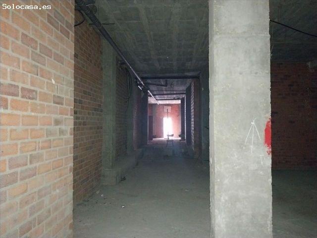 Se vende local en Oviedo