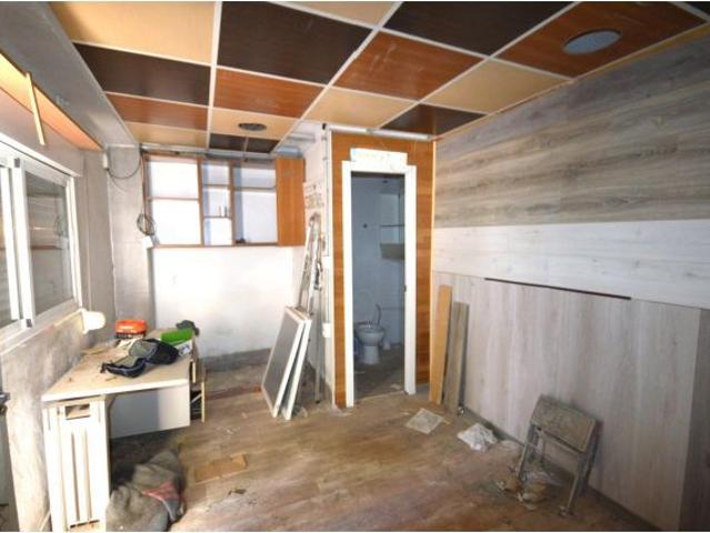 SE VENDE LOCAL EN PLAZA LOS NARANJOS