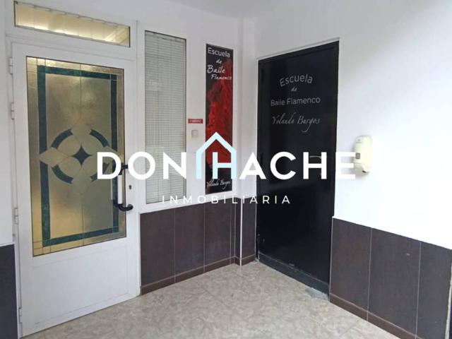SE VENDE LOCAL EN PLENO CENTRO
