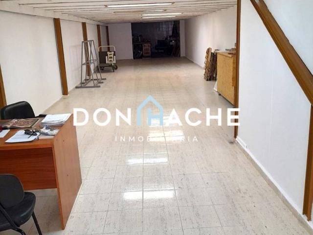 SE VENDE LOCAL EN PLENO CENTRO