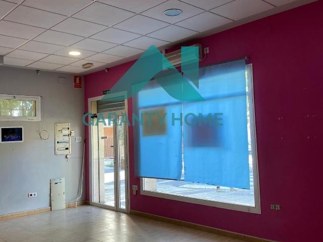 SE VENDE LOCAL EN RESD SAN JORGE