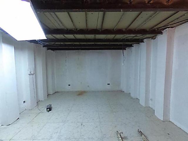 Se vende Local en San José, ideal para pequeño comercio